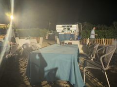 -亚龙湾希尔顿自助餐厅·海鲜·烧烤·沙滩BBQ·现场乐队