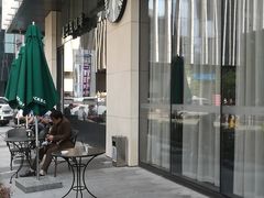 -星巴克臻选(北京太阳宫凯德店)