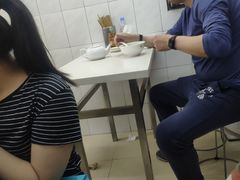 -黄阿姨锅贴大王(万航渡路店)