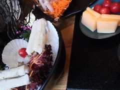-湊湊火锅·茶憩(杭州湖滨银泰in77店)
