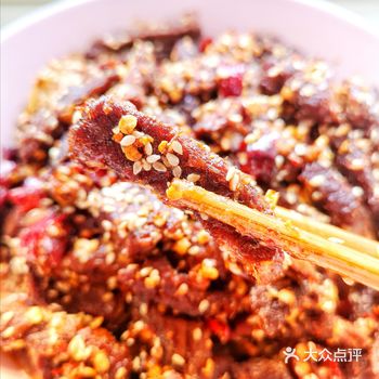 想吃牛肉干发慌 买的量少不解馋 所以自己动手杠上了