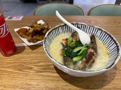 -鲜越鲜鱼粉(财富购物中心店)