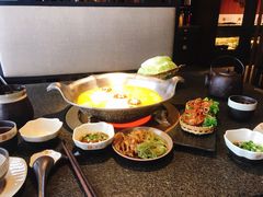 红颜花椒鸡锅-湊湊火锅·茶憩(和平大悦城店)