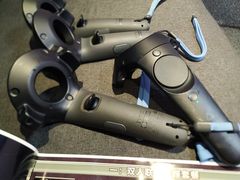 -VR间客漫虚拟现实体验馆(汉街店)