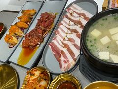 -金会长自助海鲜·烤肉(人民广场店)