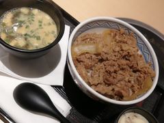 牛肉定食-吉野家(上海美罗城店)