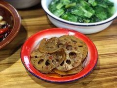 -老三样·美食研究中心(世贸路店)