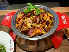 -龙少爷碳火干锅(环球中心店)