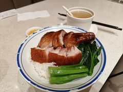 -香港新发烧腊茶餐厅(水围店)