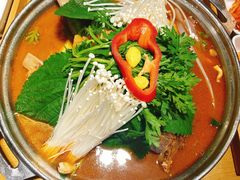 辣白菜脊骨火锅-韩香福脊骨汤锅(上杭路店)