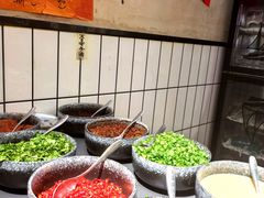 -黔有有贵州酸汤夺夺粉火锅(五味十字店)