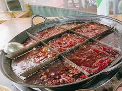 -正南齊北重庆老火锅(光华村直营店)
