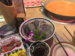 -巴卤社老火锅(财富店)