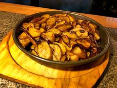 铁锅饼子-船梆煮•蒸汽海鲜·炉火烤肉(五四广场店)