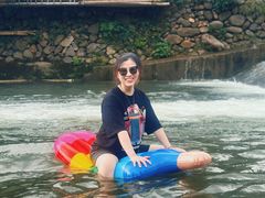 -安吉龙王山峡谷漂流