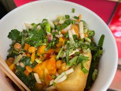 -八一路好吃街(雨田商务大厦店)