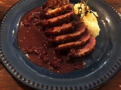 -羽深肉铺 Steak & Wine