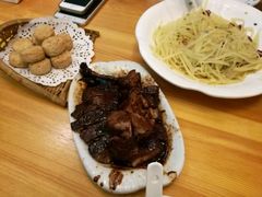 -乌镇那一年小院主题餐厅(甘泉西路店)