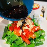 阳康觅食指南｜DIY菜谱：西红柿拌秋葵