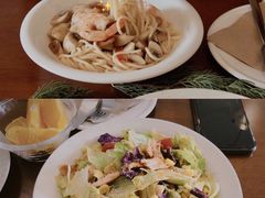 烟熏辣鸡肉沙拉-Lumos一間甜食
