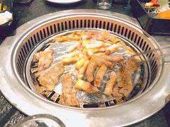 烤厚切黑香猪五花肉-烤路里·韩国品质自助烤肉(石路天虹4号店)