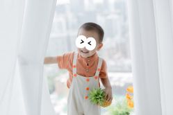 -小熊维尼高端儿童摄影(福田新洲店)