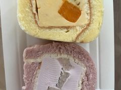 -顶东面包花园·生日蛋糕(世博店)