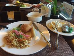 -三亚海韵度假酒店·渔人码头海鲜火锅BBQ自助餐厅·落日吧