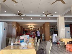 -鹏城人家海鲜酒家·23年老字号(较场尾店)