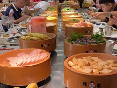 -龍歌自助小火锅(市南金茂湾店)