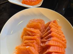 三文鱼-大中华希尔顿酒店-念自助餐·嗨啤·小龙虾