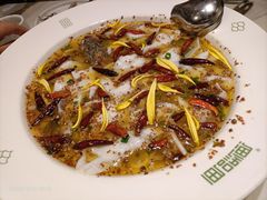 -渔语鱼酸菜鱼新川菜(来福士店)