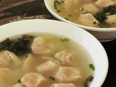 虾肉小馄饨-王家沙点心店(南京西路总店)