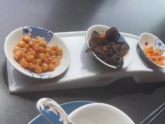 -凤凰湘语·平价海鲜餐厅(浦东旗舰店)