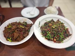 -湖南人家湘菜馆(镇江路店)