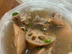 -燕子煨汤(山海关路店)