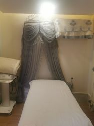 -芮娜皮肤管理·SPA中心