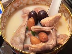 猪肚鸡汤-海派悦庭·海胆烧麦·新融合菜(凯德广场店)