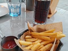 -必胜客(威高广场店)
