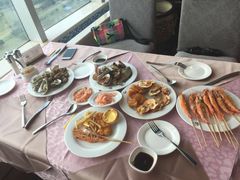 -黄金海景大酒店-旋转餐厅