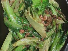 -铜锣湾·有麝自然香(渝北财富中心店)