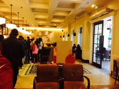 大堂-星巴克臻选(广州沙面店)