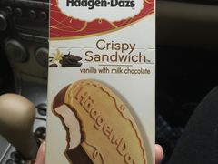 冰激淋三明治-哈根达斯(武汉天地店)