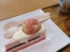 树莓雪融蛋糕-星巴克(来福士2F店)