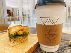 燕麦拿铁-THE WOODS 简餐 (国贸商城店)