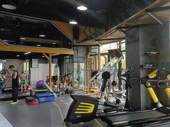 -可逸运动健身(鸿恩寺店)