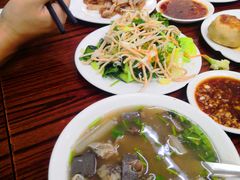 -北京清真房记小吃店