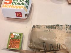 -麦当劳(中二横路店)