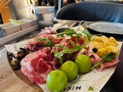 芝士冷肉拼盘-Hi City·城市之巅