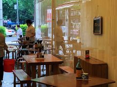 大堂-沪西老弄堂面馆(定西路店)